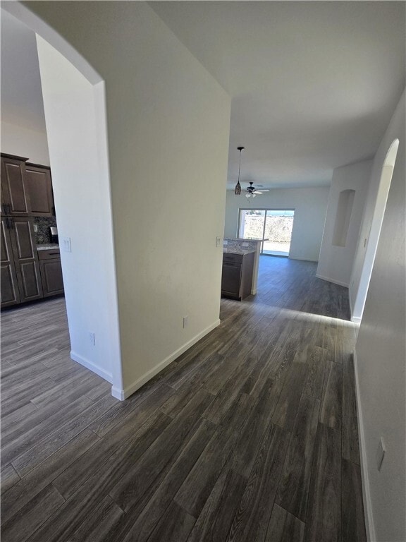 Building Photo - 2561 N Ridge Ave