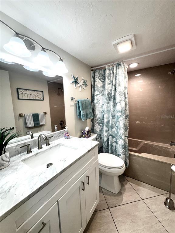 Building Photo - 4377 Longmeadow