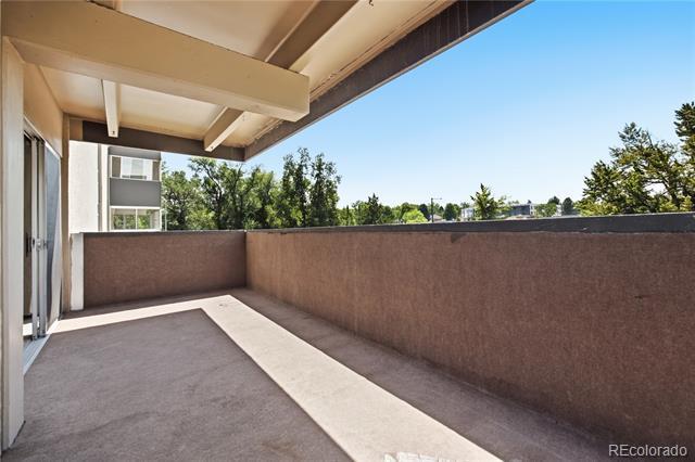 Building Photo - 675 S University Blvd