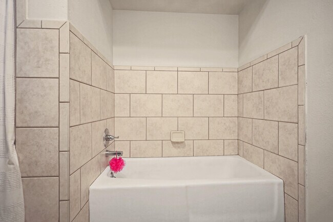 Building Photo - 4302 42nd St