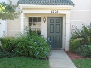 Building Photo - Cypress Landing 8205