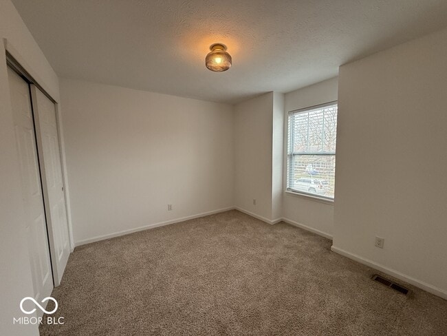 Building Photo - 326 N Warman Ave