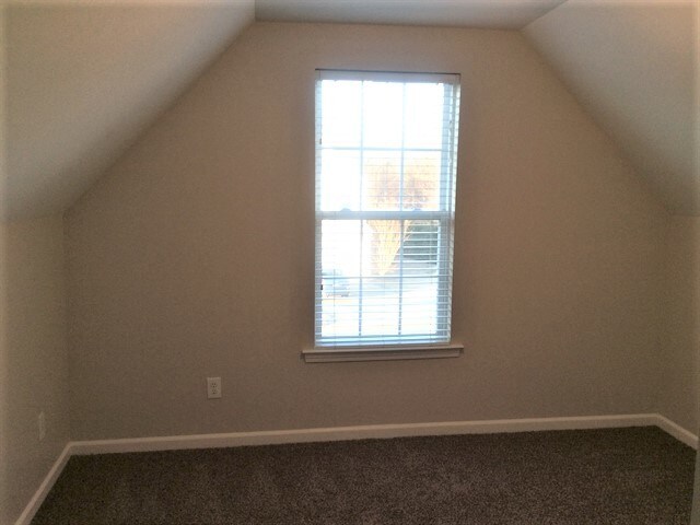 Building Photo - 9340 Stawell Dr