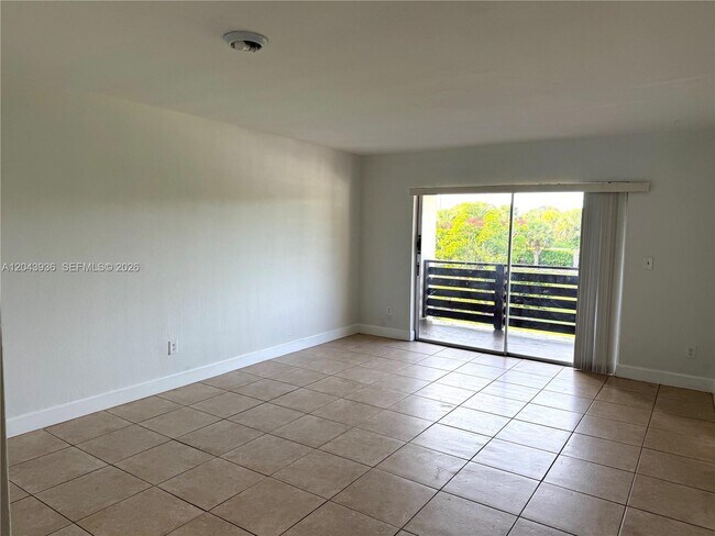 Building Photo - 7477 SW 82nd St