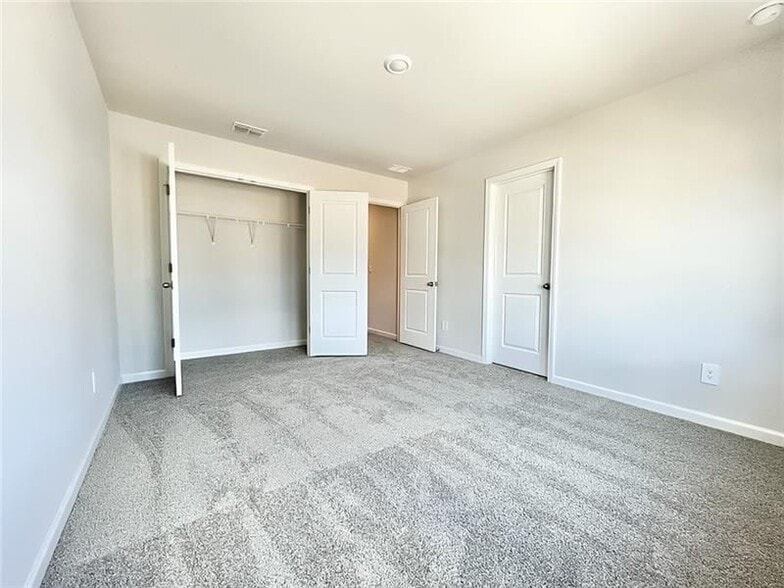 Building Photo - 4249 Tin Hare Ln