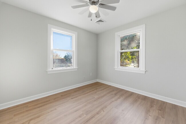 Building Photo - 961 17th St