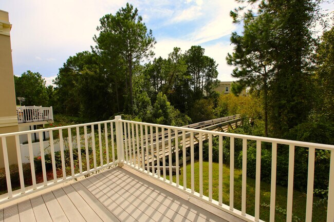 Building Photo - 4442 Rock Creek Cir