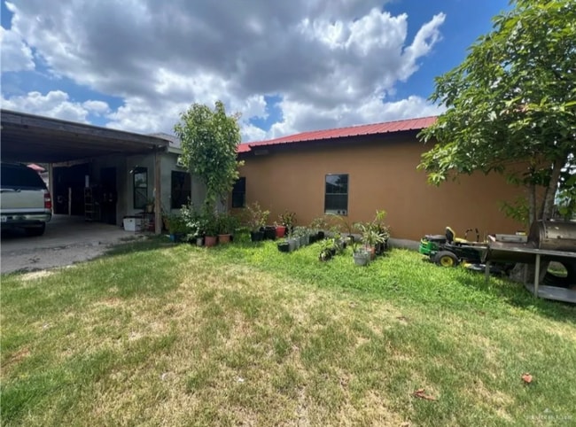 Building Photo - 4508 N Mile 4 1/2 W