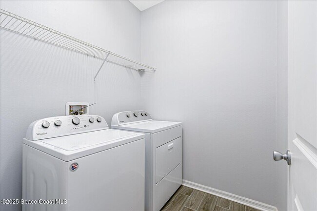 Building Photo - 1505 Potenza Dr