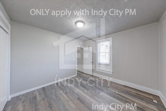 Building Photo - 53 E Raymond St