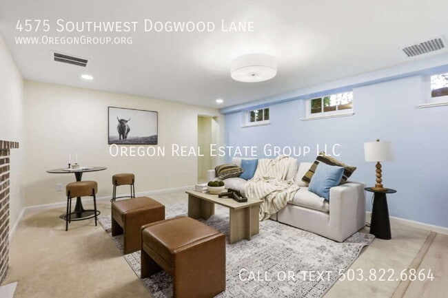 Building Photo - 4575 SW Dogwood Ln