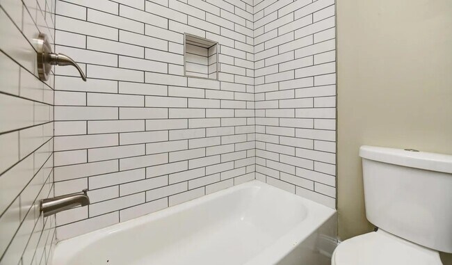 Building Photo - 47-49 S Monroe