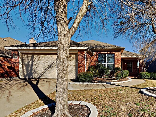 Primary Photo - 2828 Glendale Way