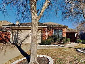 Building Photo - 2828 Glendale Way