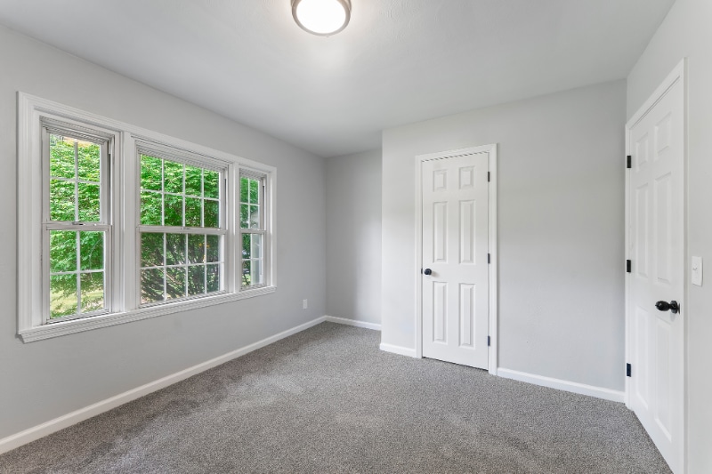 Building Photo - 3510 E Heights St SE