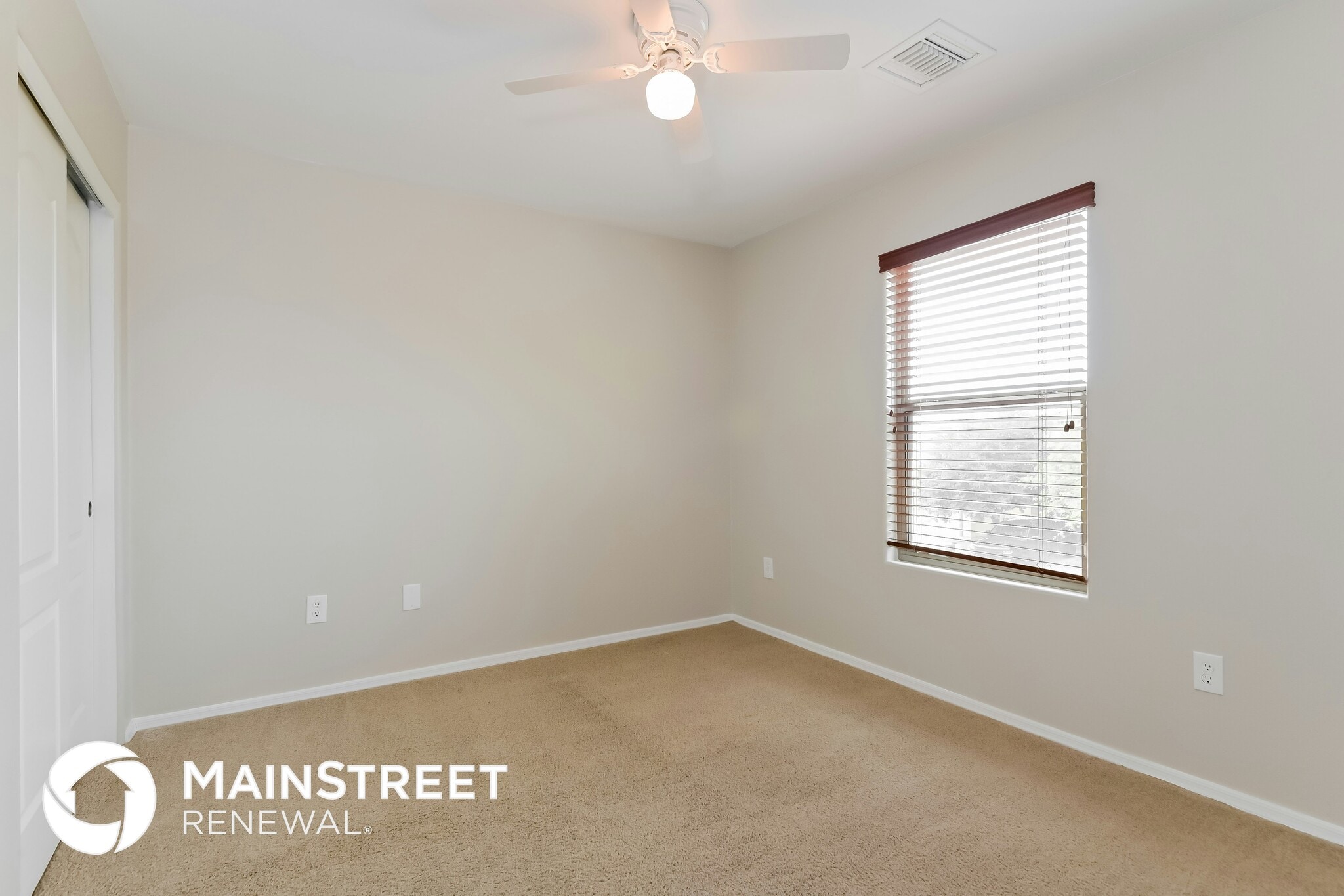 Building Photo - 12534 E Red Canyon Pl