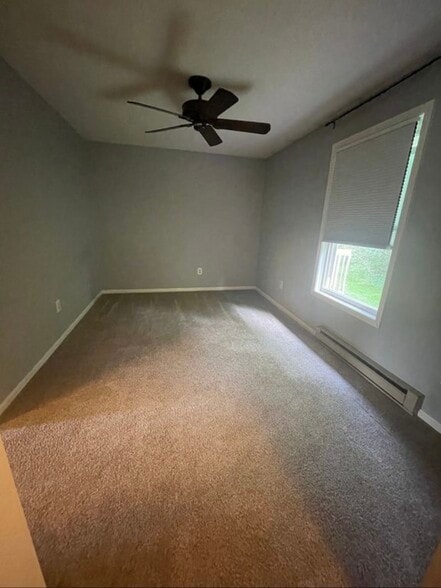 Building Photo - 149 Ledgewood Cir