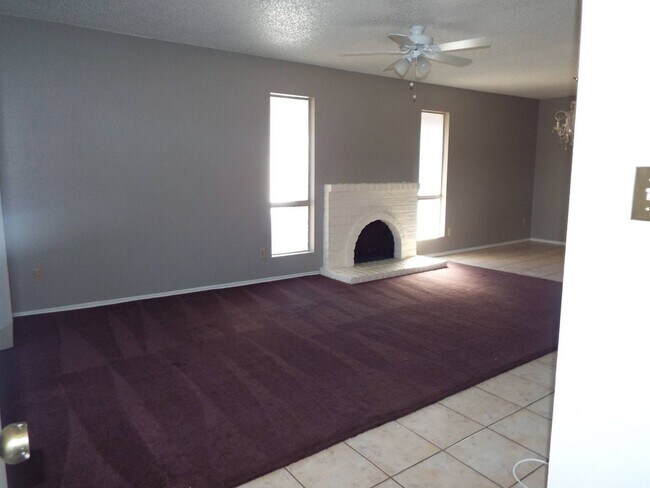 Building Photo - 2 BEDROOM 2 BATHROOM TEMPE CONDO