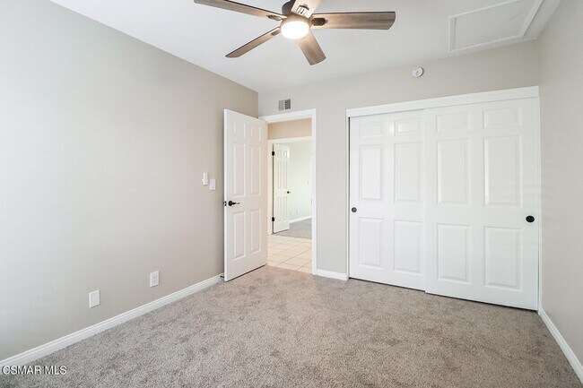 Building Photo - 1046 Barrow Ct