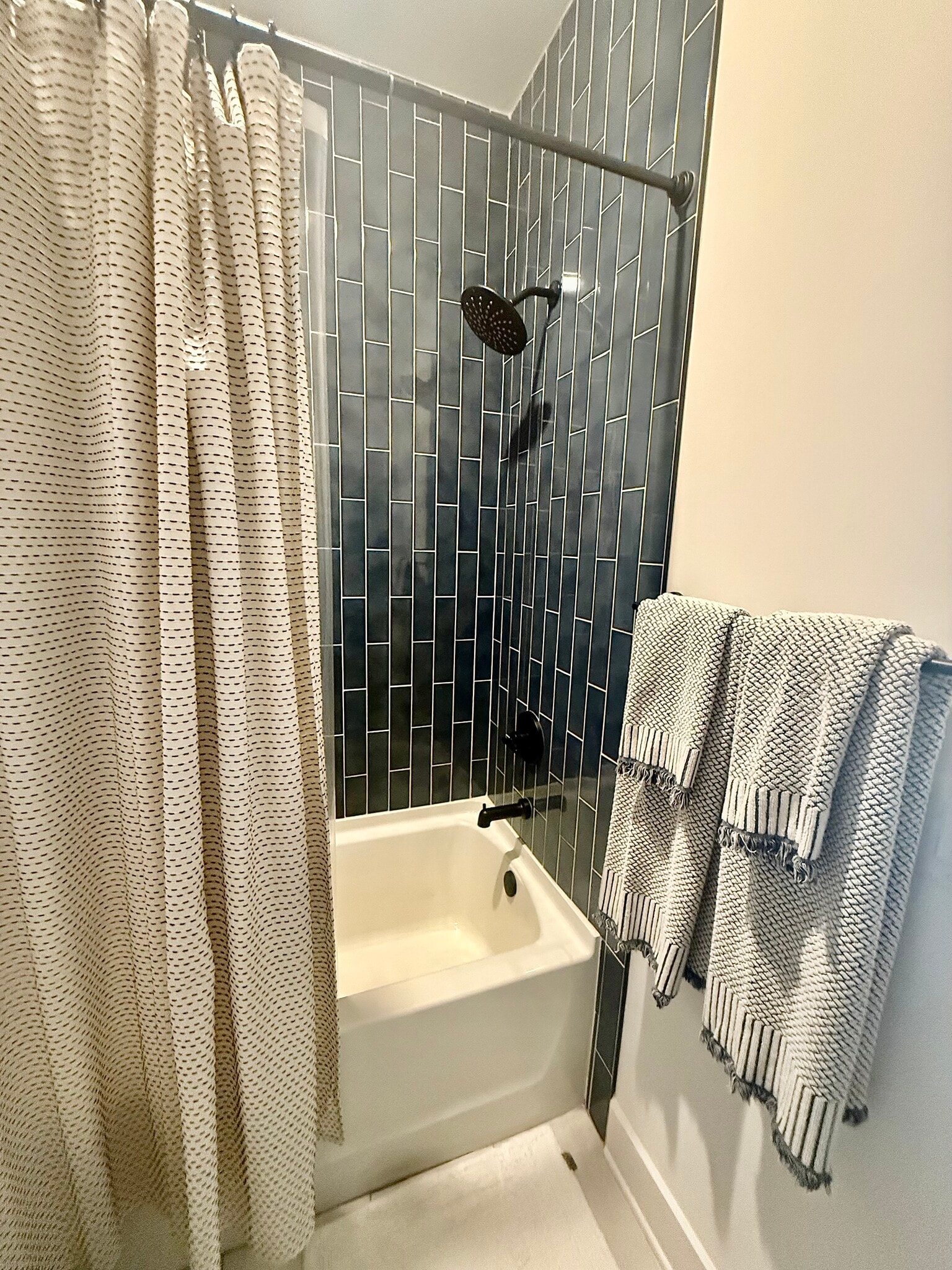 2nd bathroom - 55 Weatherby St SE
