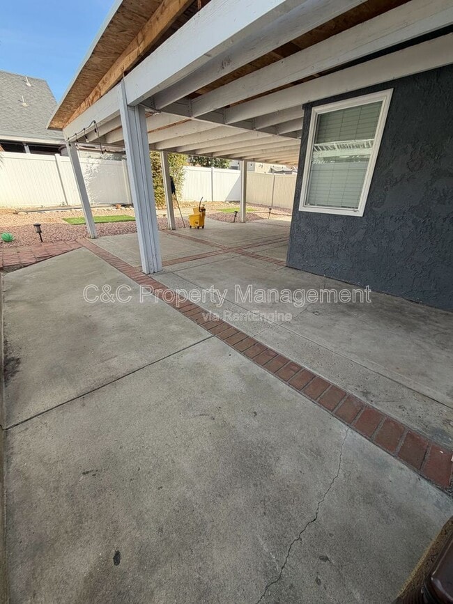 Building Photo - 13110 Mohican Dr