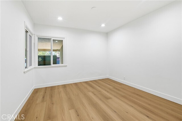 Building Photo - 7112 Teesdale Ave