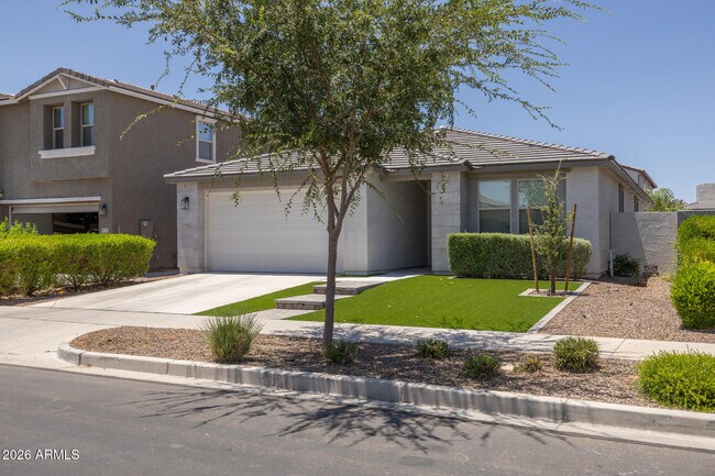 Building Photo - 9756 E Seismic Ave