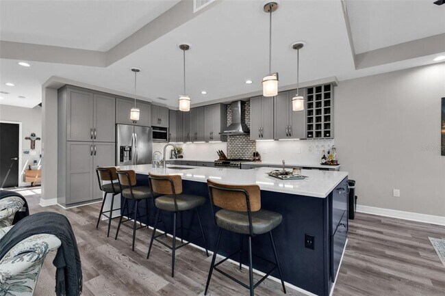 Building Photo - 276 Lewis Cir