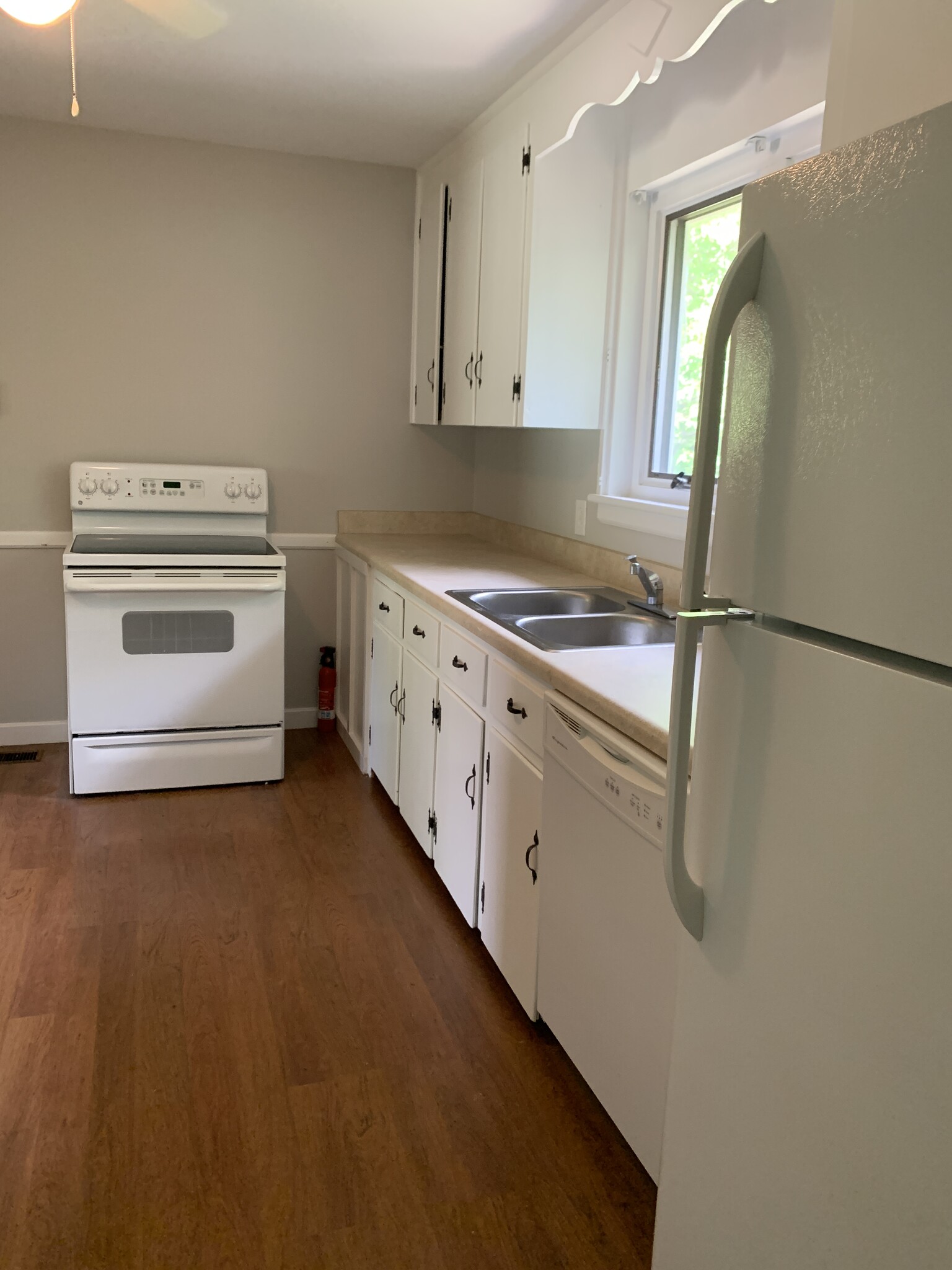 Spacious Layout - 1630 Peachtree Road
