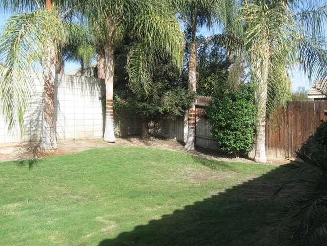 Building Photo - Northwest Home - ** Move In Special **