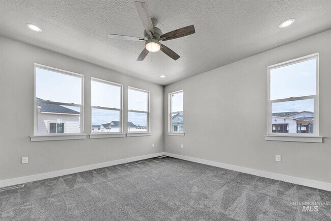 Building Photo - Immaculate Single-Level Home w/3-Car Garage