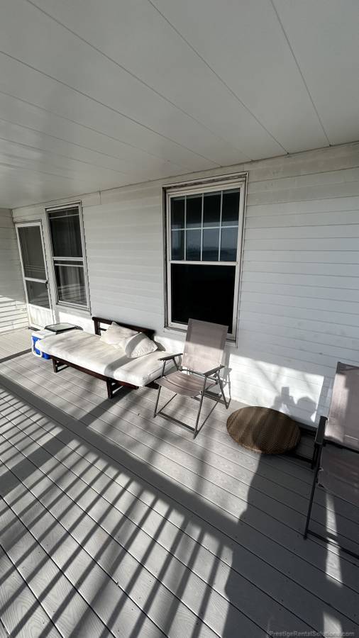 Building Photo - 293 Nahant Rd