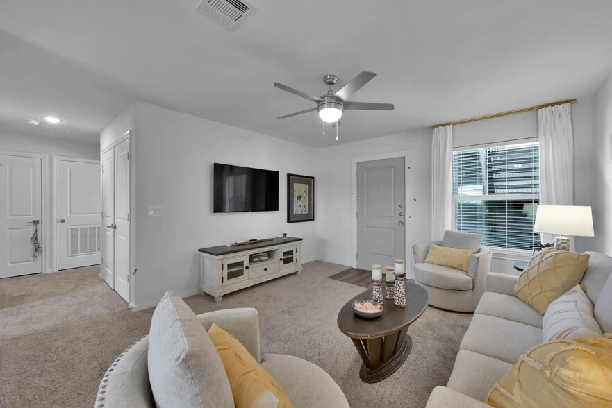 Explore modern living at Esperanza at Wild Orchid, where elegant interiors meet comfort. Our spacious layouts and stylish design create the perfect haven. Discover your new home today and elevate your lifestyle. Schedule a tour now! - Esperanza at Wild Orchid