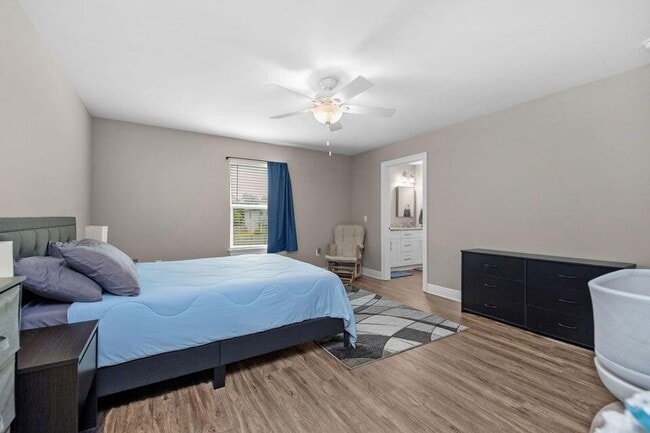 Building Photo - 2327 Hadleigh Hills Ct
