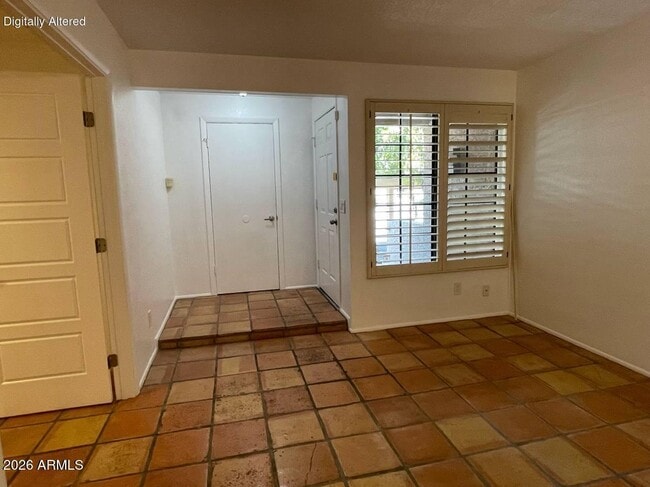 Building Photo - 8625 E Belleview Pl