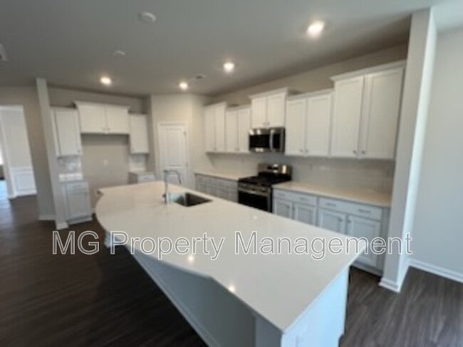 Building Photo - 3024 Findley Rd