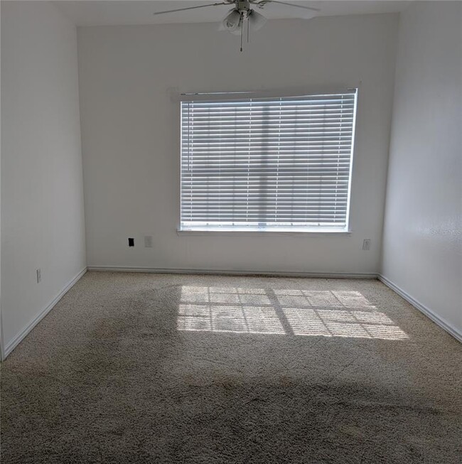 Building Photo - 4307 Bayside Village Dr