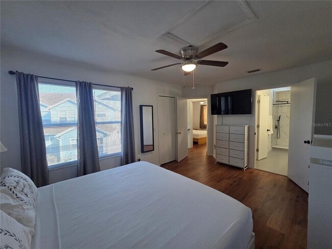 Building Photo - 803 Caribbean Dr