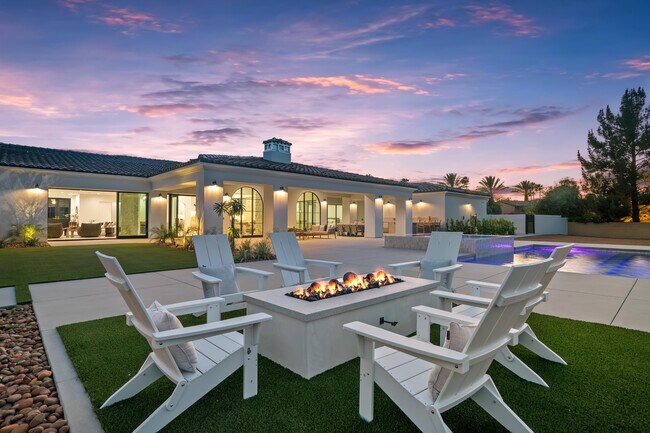 Building Photo - 80805 Vista Bonita Trail
