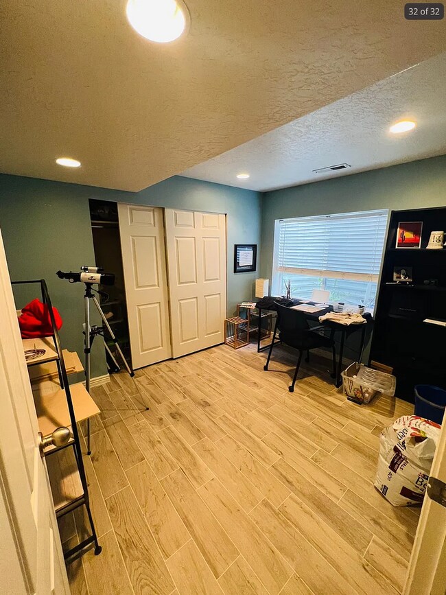 Building Photo - Spacious End-Row Townhome