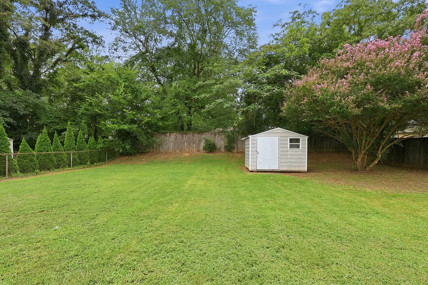 Building Photo - 4442 Millvale Dr SW