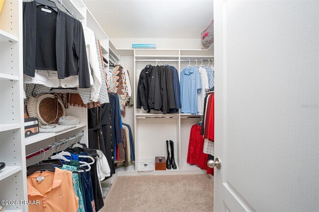 Building Photo - 1326 Middle Lk Dr