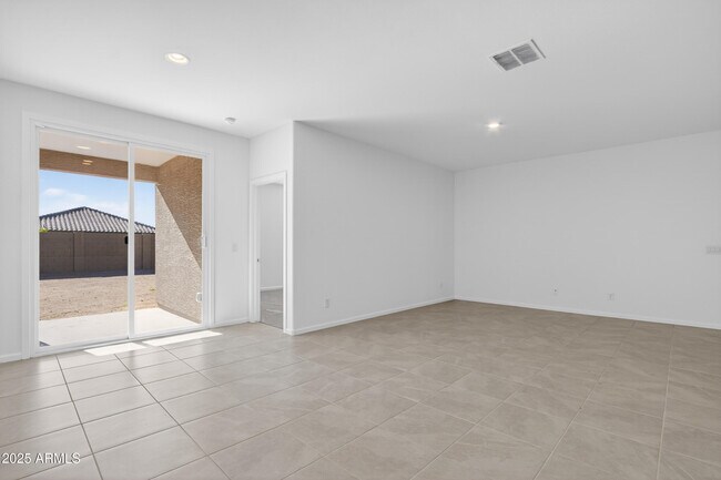 Building Photo - 12509 E Verbina Ln