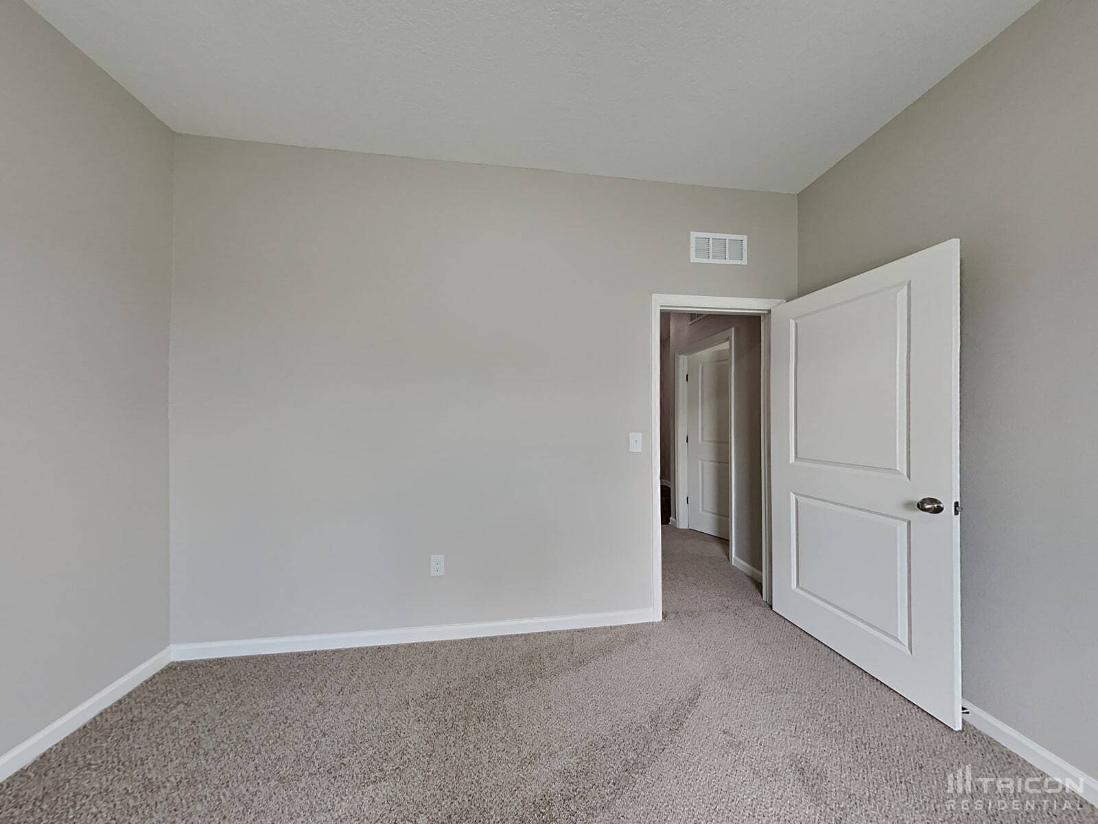 Building Photo - 16423 Blooming Cherry Dr