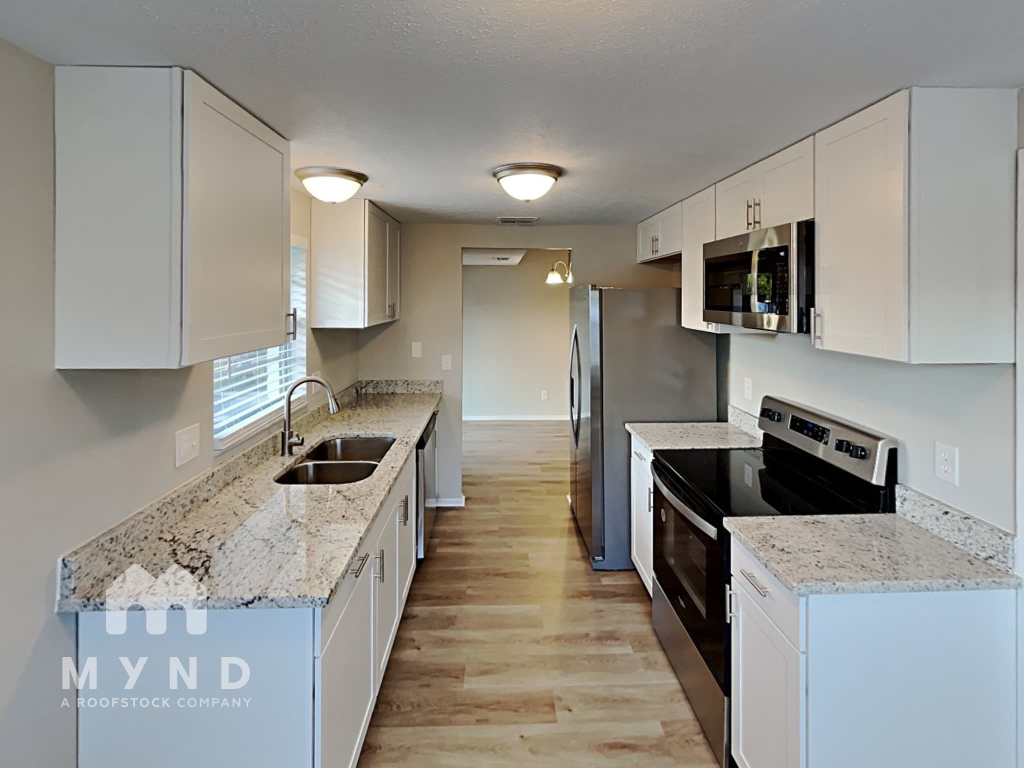 Building Photo - 7606 Woodland Oaks Ct