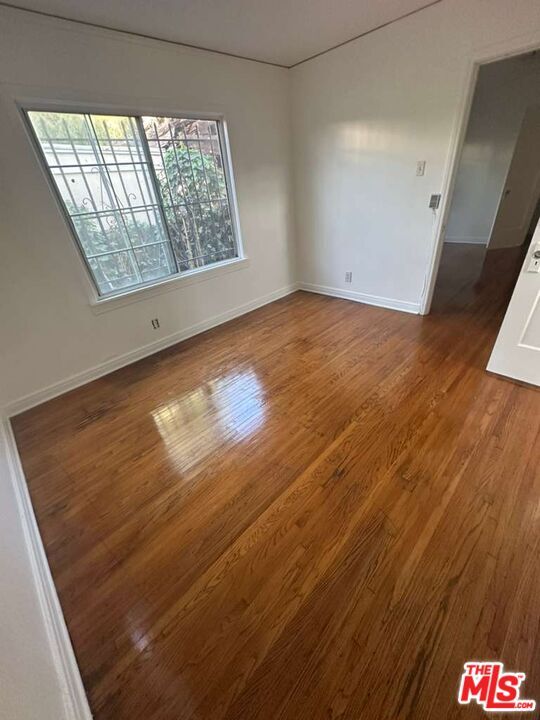 Building Photo - 509 N Vista St