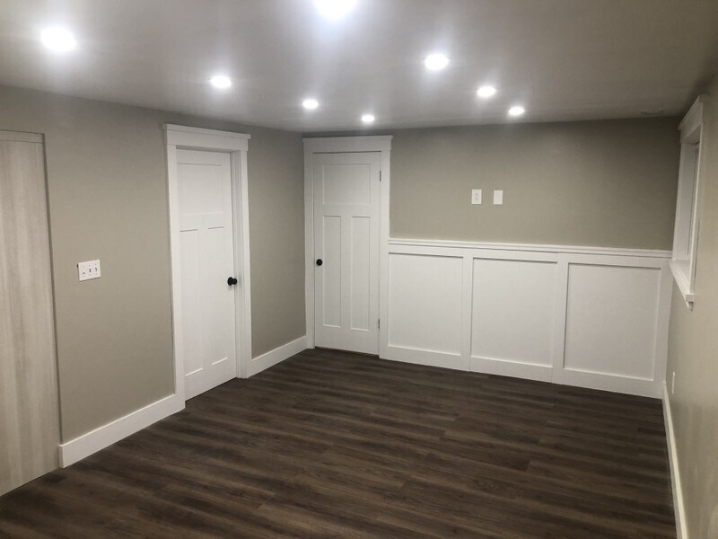 Building Photo - 10122 Buttercup Dr