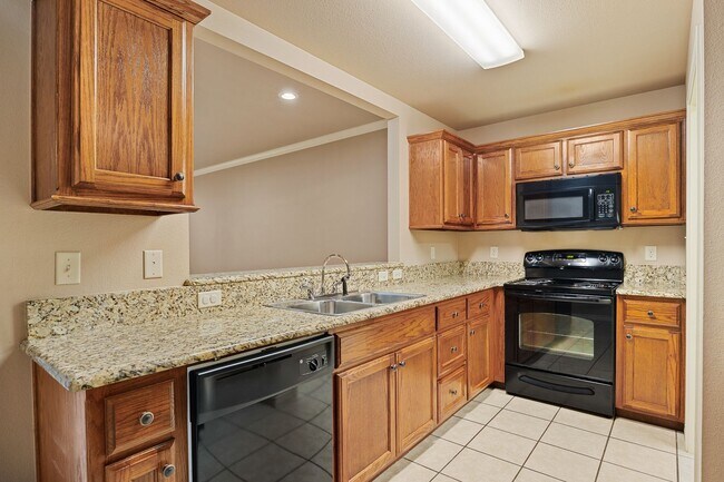 Building Photo - 6914 County Rd 1215