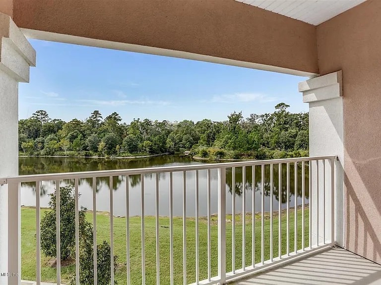 Building Photo - 4908 Key Lime Dr