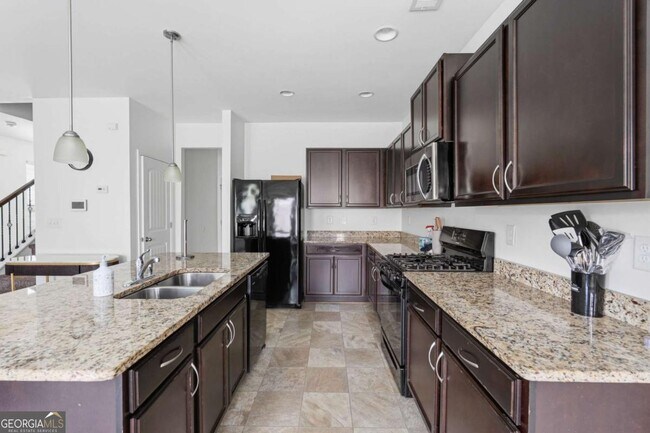 Building Photo - 565 Dasheill Ln